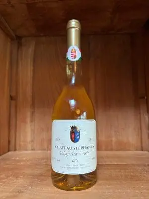 Chateau Stephanus Tokaji Szamorodni dry